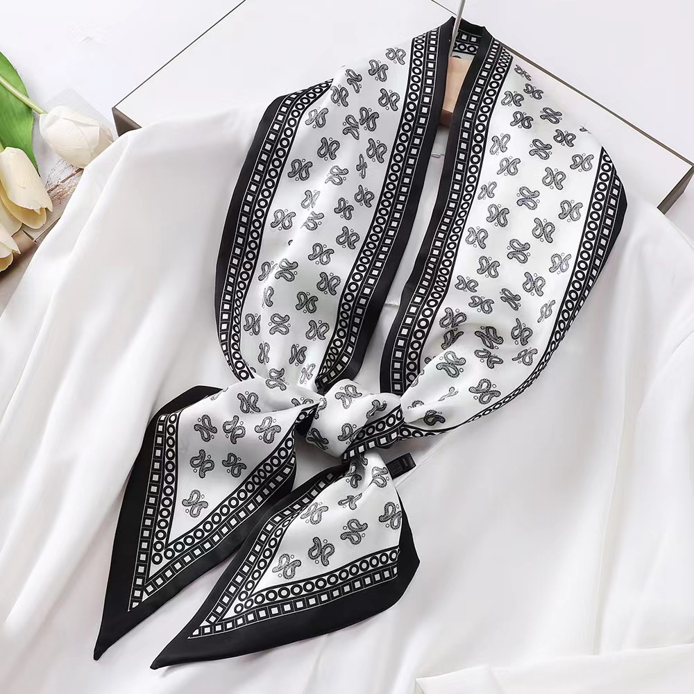 Luksusowa jedwabna apaszka dam – Luxury Bags China recenzja i cena